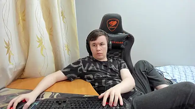 iliaskrislove webcam