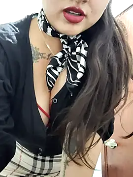 _sarah-office1 (Ask my age) - Your vibes turn me on- HARD FINGERING 🥵