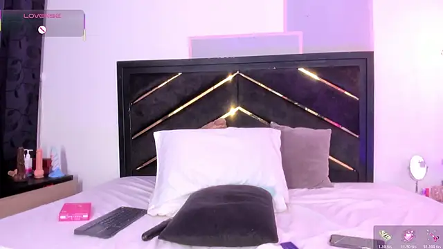 april_jones05 webcam