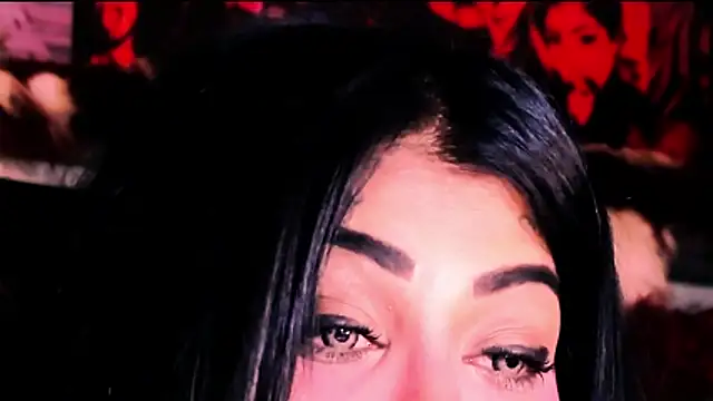 indian_dreamgirl webcam
