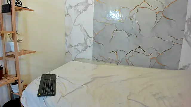 Nahomi_hot_77 webcam