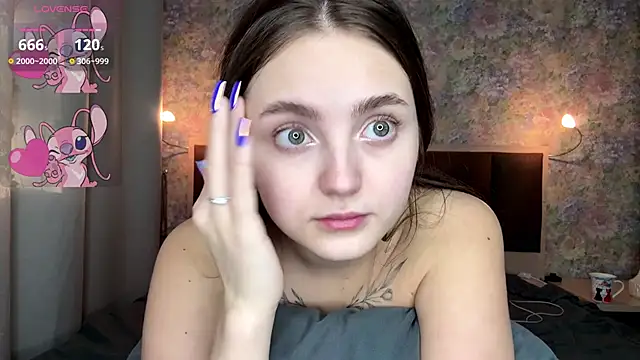 LoraDavi webcam