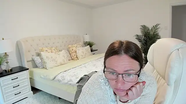 Vika73 webcam
