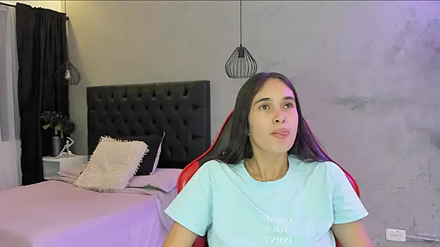 alice__susan webcam