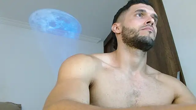 Noah_jhonsonn webcam