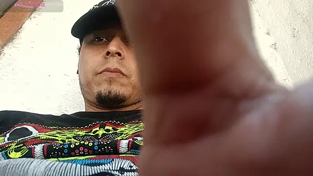 chino_roz webcam
