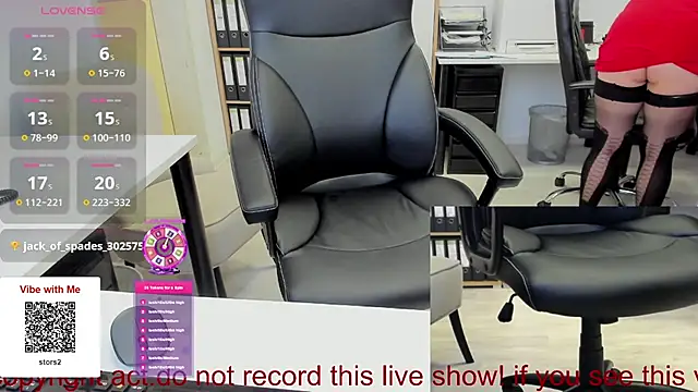 squirt_milf_viktoria live sex cam