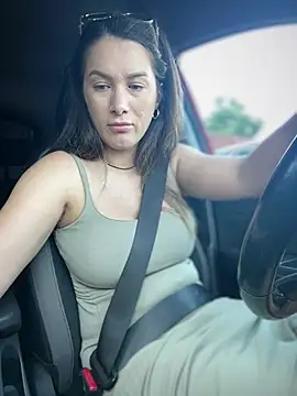 HotXMom_ webcam