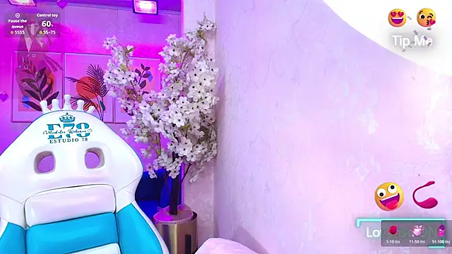Chloe_dolly webcam