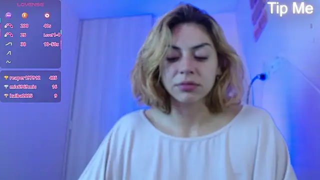 aprildumont webcam