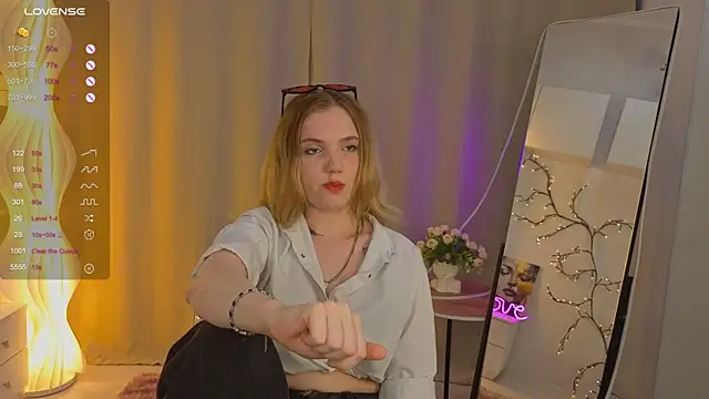 VallieFugate webcam