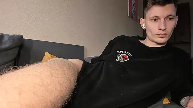 kevin_hornyyy (M young) - cum show