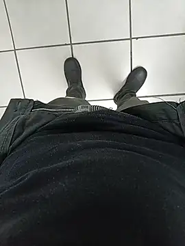 younglover250 webcam