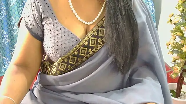 Mallu_Manisha webcam