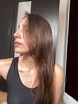 paula_miler1 (F young) - all naked and sensual