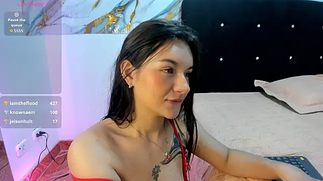 RoxanaBorns_ webcam