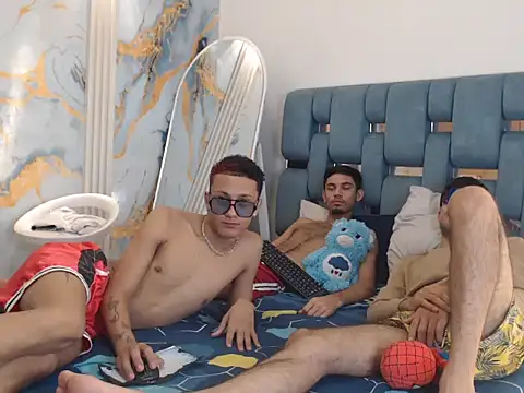 LUCKY_BOX2026 webcam