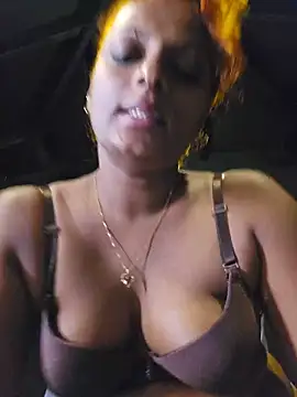 NILMINI-SHERON webcam