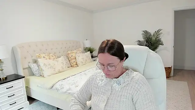 Vika73 webcam