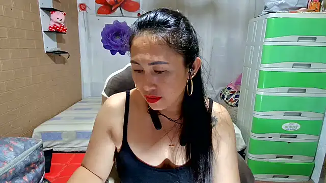 Filipina_Desire webcam