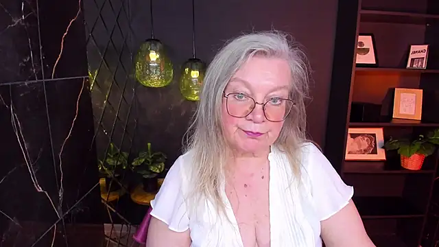 NataliMellow webcam