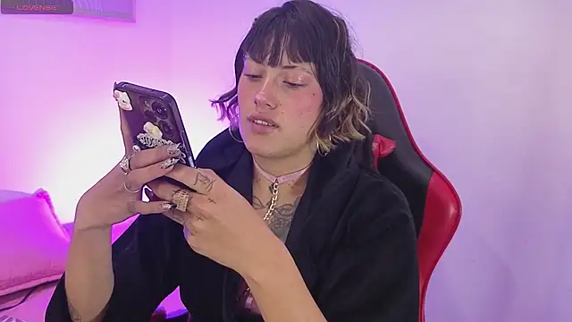 _sharlotte777 webcam