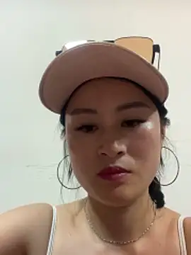 Yolanda9 live sex cam