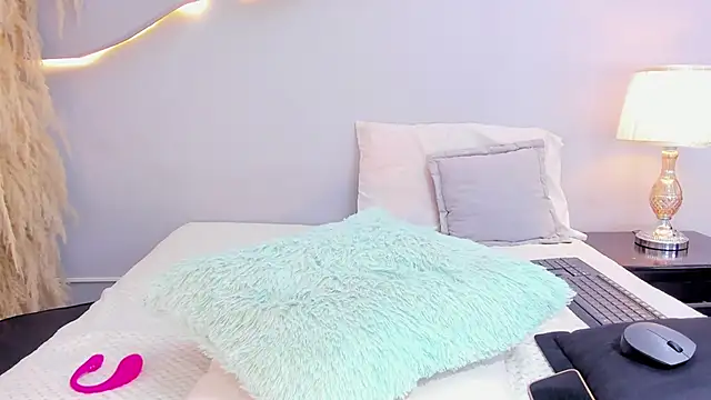 EmilyDiaaz webcam