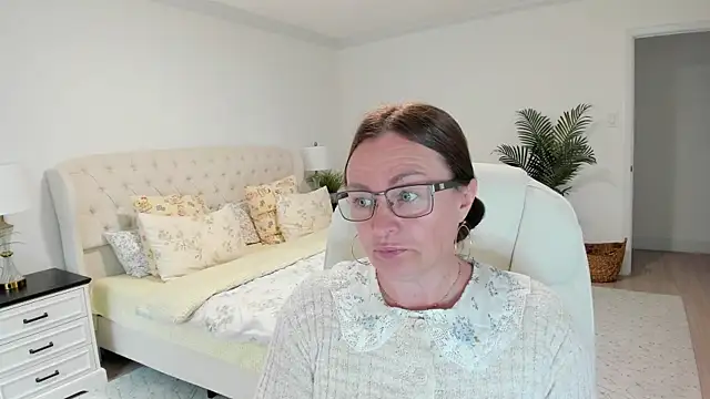 Vika73 webcam