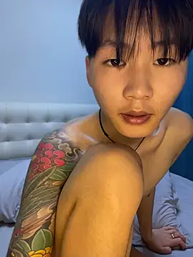kkx808 (M twink) - 新人开播第二天，进来和主播一起互动吧