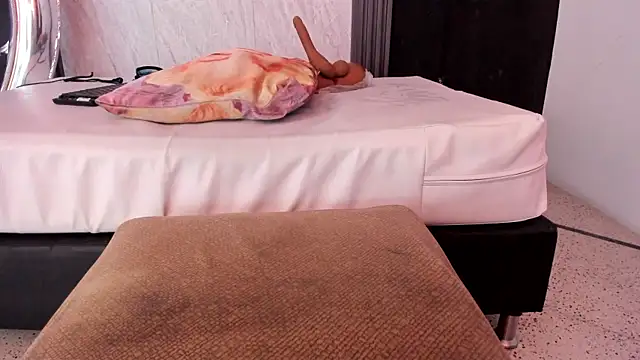YummyDuooo webcam