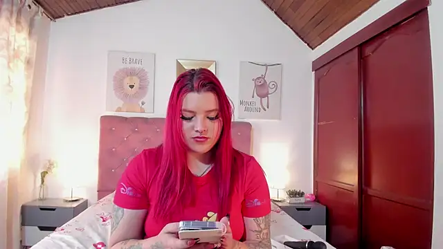 CelessteRedds webcam