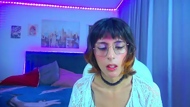 goth_minerva webcam