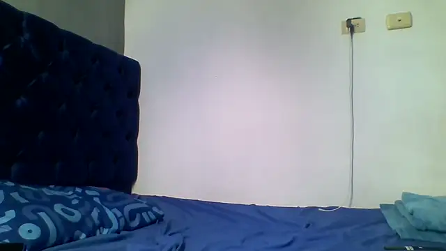 Latinos_2001 webcam