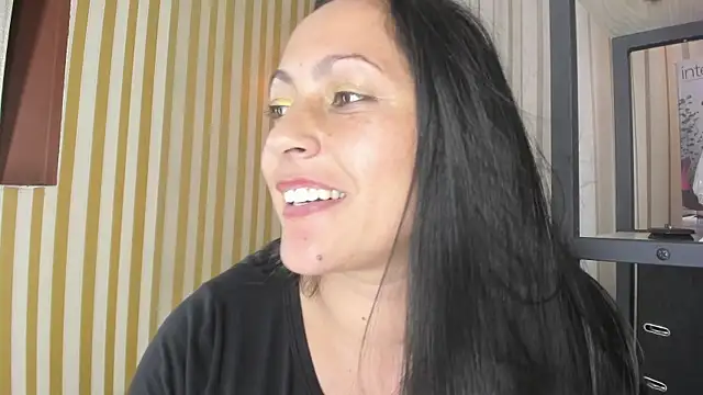 Scarlett_Barnes webcam