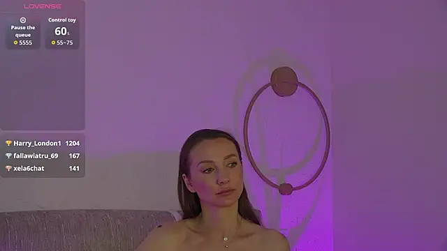 Eva_Devine webcam