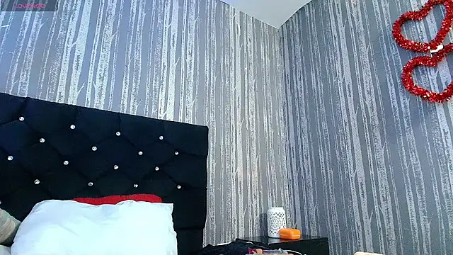 Elizabetth_Roman webcam