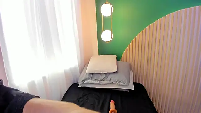 vailoetharris webcam