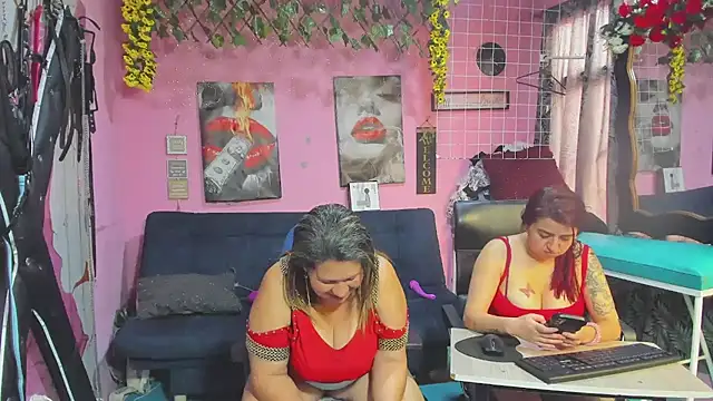 lesbiancuple webcam
