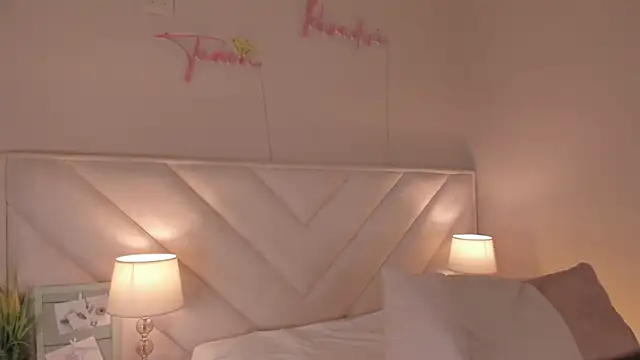 _angela_x webcam