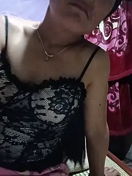 tomtit123 webcam