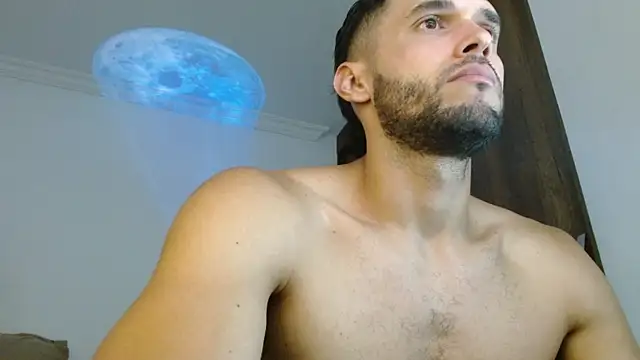 Noah_jhonsonn webcam