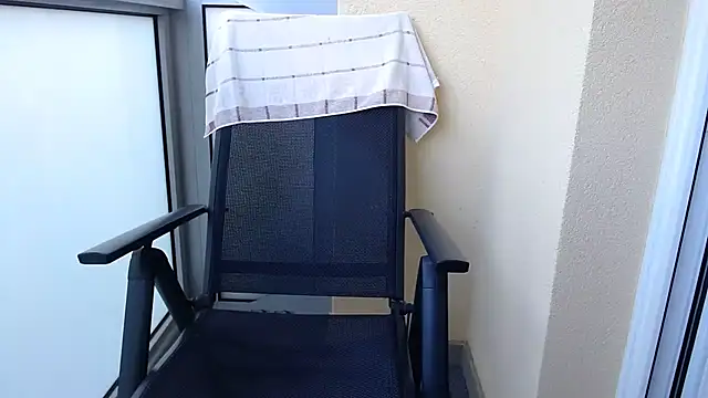johnnym1 webcam