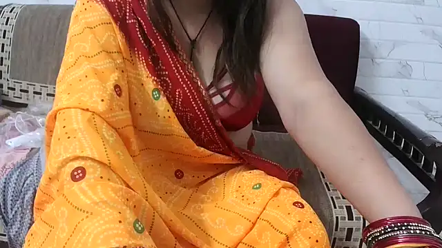 Pushpa_bhabhi143 webcam