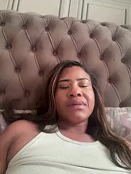 Elizaax webcam