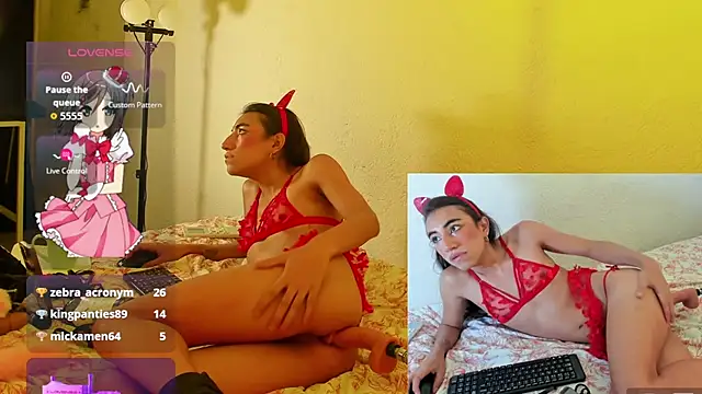 VALERIAQUEENTS__ webcam