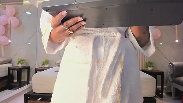 luna_taylorss webcam