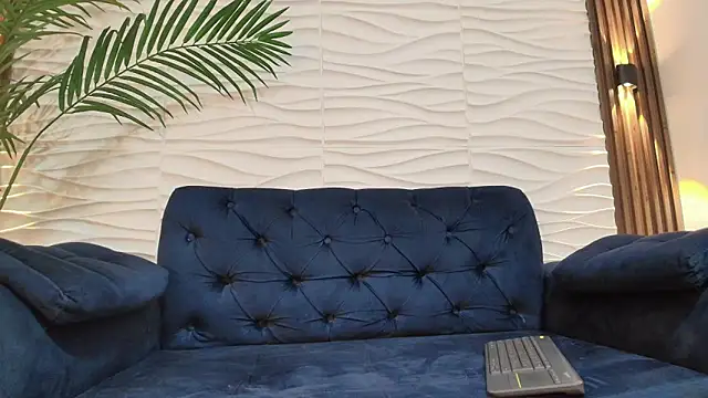 pavo_tv (M twink) - my cock erect