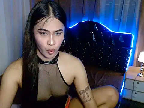 AshantTsiBigCock webcam