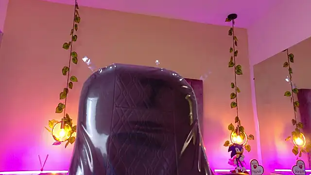 Nascary_Fox webcam